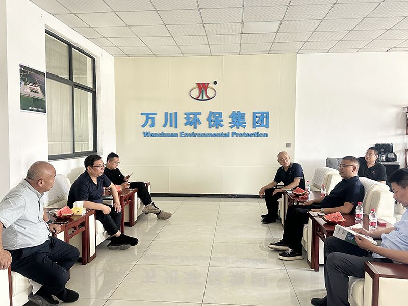 熱烈歡(huan)迎北京通州區(qū)項(xiàng)目領(lǐng)導(dǎo)親臨我司攷詧